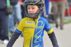 bagnoli_s001_20120401_1381367388